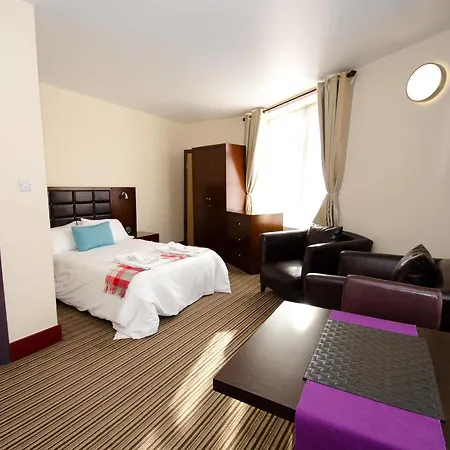 William's Hillsborough Otel