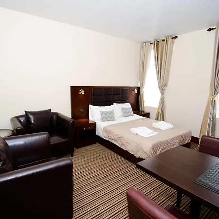William's Hillsborough 3* Sheffield